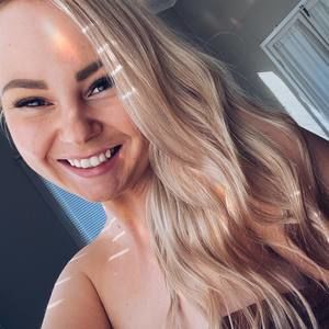 Meet your Posher, Brittney